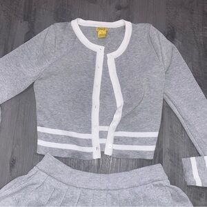 Daisy Skirt Set in Gray and White